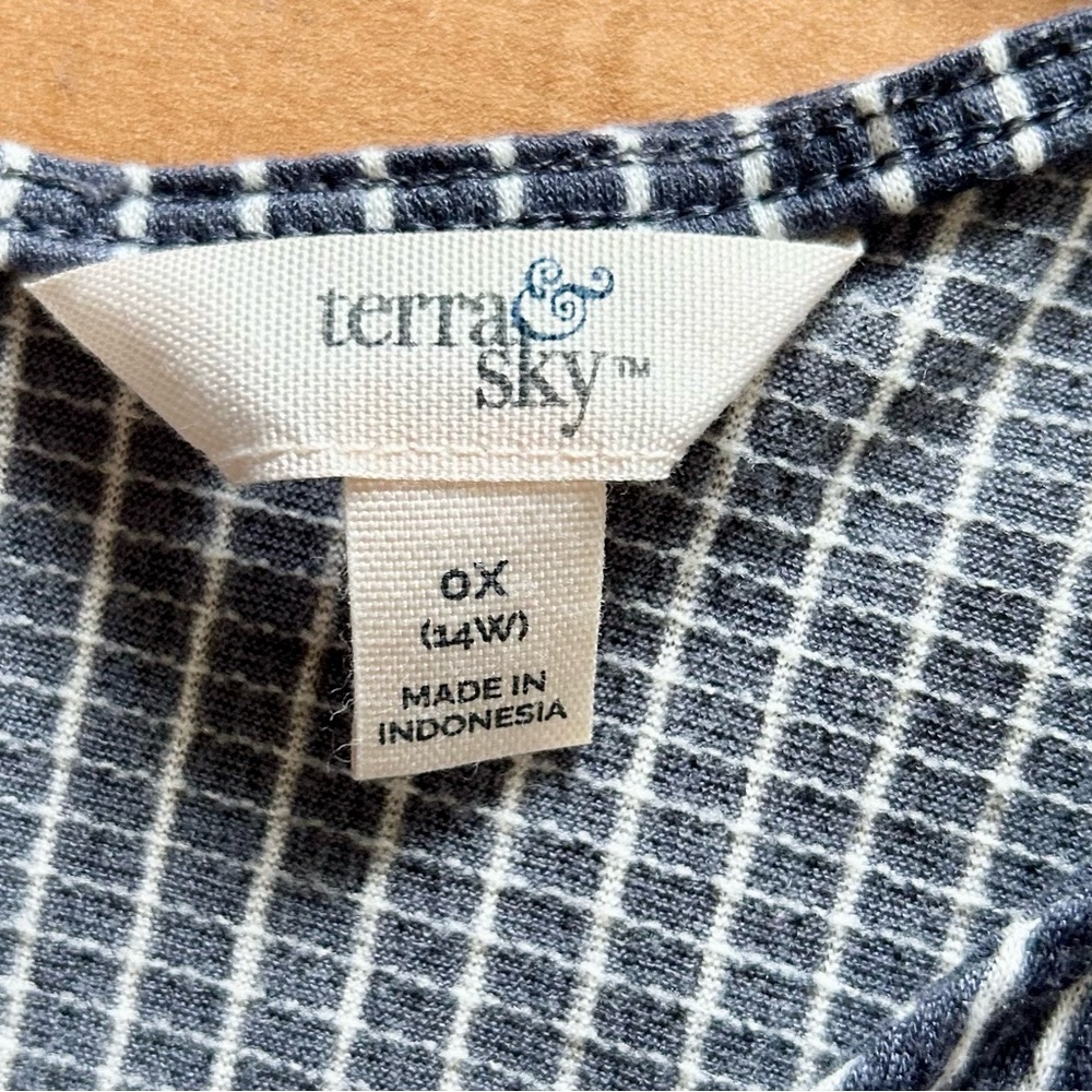Terra & sky shirt woman size 14w striped top - Picture 4 of 4